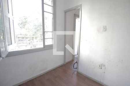 Casa à venda com 184m², 5 quartos e 2 vagasCloset