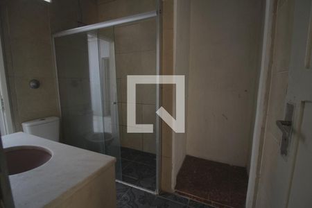 Casa à venda com 184m², 5 quartos e 2 vagasBanheiro da Suíte