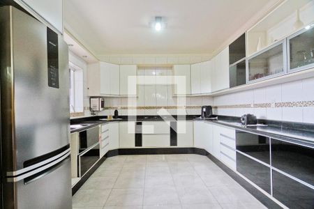 Casa à venda com 225m², 3 quartos e 5 vagasCozinha