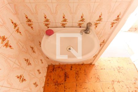 Casa para alugar com 120m², 3 quartos e 1 vaga Casa para alugar com 120m², 3 quartos e 1 vagaBanheiro 2