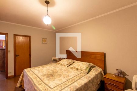 Suíte de casa à venda com 3 quartos, 299m² em Vila Ré, São Paulo