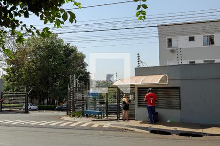 Apartamento para alugar com 45m², 2 quartos e 1 vaga Apartamento para alugar com 45m², 2 quartos e 1 vagaPortaria