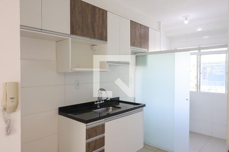 Apartamento para alugar com 45m², 2 quartos e 1 vaga Apartamento para alugar com 45m², 2 quartos e 1 vagaCozinha e Lavanderia