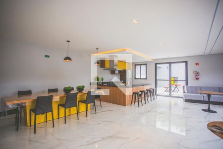 Apartamento para alugar com 58m², 2 quartos e 1 vaga Apartamento para alugar com 58m², 2 quartos e 1 vagaÁrea comum - Salão de festas