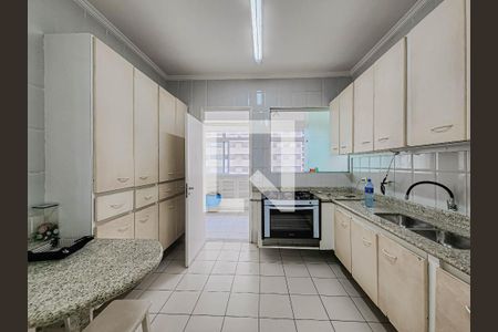 Apartamento para alugar com 300m², 4 quartos e 2 vagasCozinha