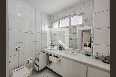 Apartamento para alugar com 300m², 4 quartos e 2 vagasBanheiro