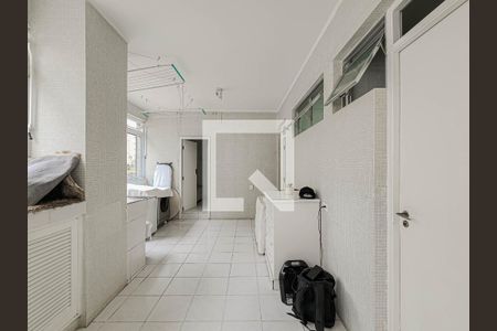 Apartamento para alugar com 300m², 4 quartos e 2 vagasÁrea de Serviço