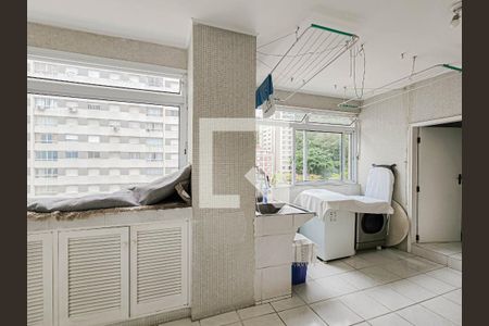 Apartamento para alugar com 300m², 4 quartos e 2 vagasÁrea de Serviço