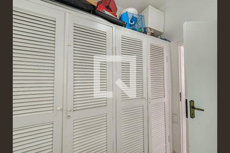 Apartamento para alugar com 300m², 4 quartos e 2 vagasQuarto de Serviço