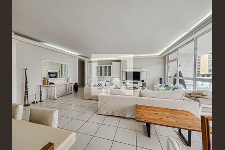 Sala de apartamento para alugar com 4 quartos, 300m² em Centro, Guarujá