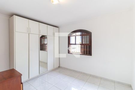 Quarto 1 de casa à venda com 2 quartos, 110m² em Vila Firmiano Pinto, São Paulo