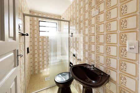 Banheiro de apartamento para alugar com 1 quarto, 49m² em Partenon, Porto Alegre