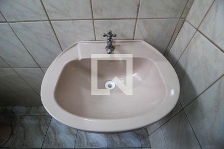 Casa para alugar com 138m², 3 quartos e 3 vagasBanheiro 2