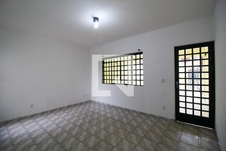 Casa para alugar com 138m², 3 quartos e 3 vagasSala