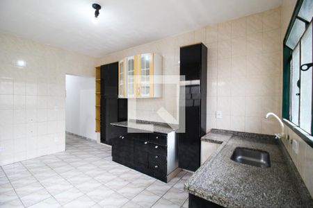 Casa para alugar com 138m², 3 quartos e 3 vagasCozinha