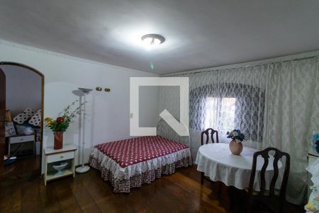 Suíte 1 de casa à venda com 2 quartos, 330m² em Parque Paineiras, São Paulo