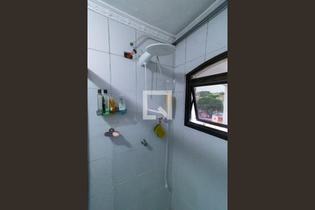 Casa à venda com 330m², 2 quartos e 4 vagas Casa à venda com 330m², 2 quartos e 4 vagasBanheiro da Suíte 2