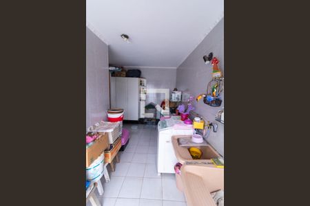 Casa à venda com 330m², 2 quartos e 4 vagas Casa à venda com 330m², 2 quartos e 4 vagasÁrea de Serviço