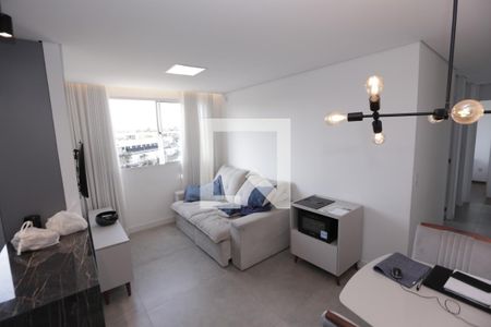 Sala de apartamento para alugar com 2 quartos, 50m² em Jk, Contagem
