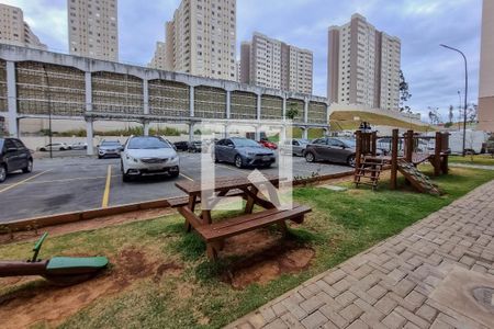 Apartamento para alugar com 50m², 2 quartos e 1 vaga Apartamento para alugar com 50m², 2 quartos e 1 vagaÁrea comum - Playground