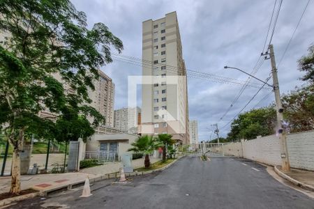 Apartamento para alugar com 50m², 2 quartos e 1 vaga Apartamento para alugar com 50m², 2 quartos e 1 vagaFachada