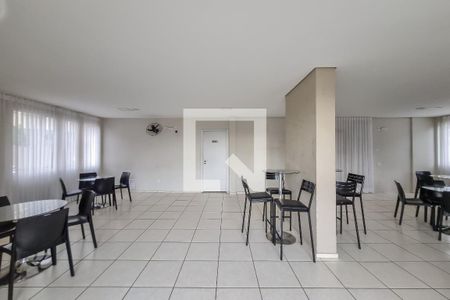 Apartamento para alugar com 50m², 2 quartos e 1 vaga Apartamento para alugar com 50m², 2 quartos e 1 vagaÁrea comum - Salão de festas