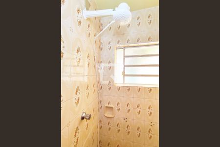 Casa para alugar com 74m², 2 quartos e 1 vagaBanheiro 1