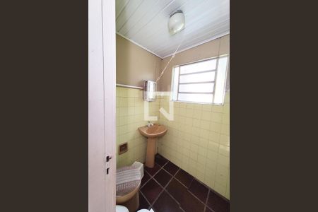 Casa para alugar com 74m², 2 quartos e 1 vagaBanheiro 2