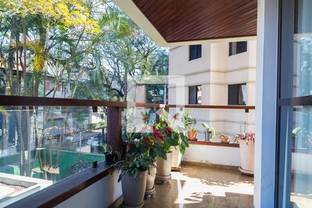 Apartamento à venda com 175m², 4 quartos e 3 vagasVaranda