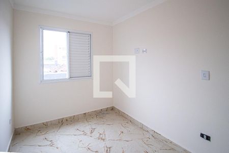 Quarto  de kitnet/studio para alugar com 1 quarto, 35m² em Jardim das Flores, Osasco