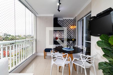 Apartamento à venda com 98m², 2 quartos e 2 vagas Apartamento à venda com 98m², 2 quartos e 2 vagasVaranda Gourmet