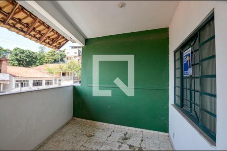 Apartamento para alugar com 75m², 2 quartos e sem vagaEntrada