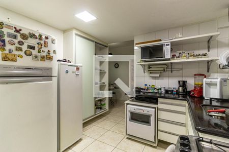 Apartamento à venda com 185m², 3 quartos e 1 vagaCozinha
