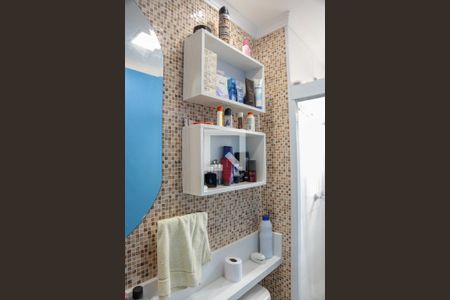 Banheiro de apartamento à venda com 1 quarto, 46m² em Jaguaribe, Osasco