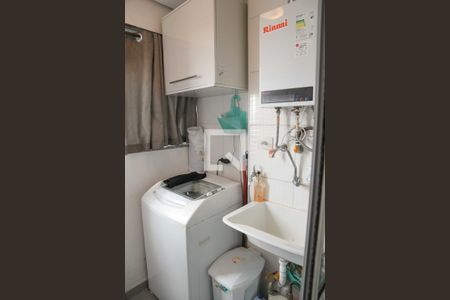 Apartamento à venda com 46m², 1 quarto e 1 vaga Apartamento à venda com 46m², 1 quarto e 1 vagaÁrea de Serviço