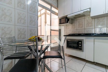 Apartamento à venda com 87m², 2 quartos e sem vagaCozinha