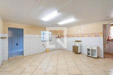 Sala de casa à venda com 4 quartos, 130m² em Mathias Velho, Canoas