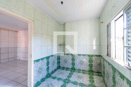 Sacada de casa à venda com 4 quartos, 130m² em Mathias Velho, Canoas