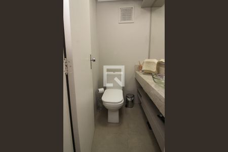 Apartamento à venda com 127m², 3 quartos e 2 vagas Apartamento à venda com 127m², 3 quartos e 2 vagasLavabo