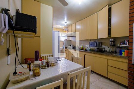 Apartamento à venda com 255m², 4 quartos e 2 vagasCozinha