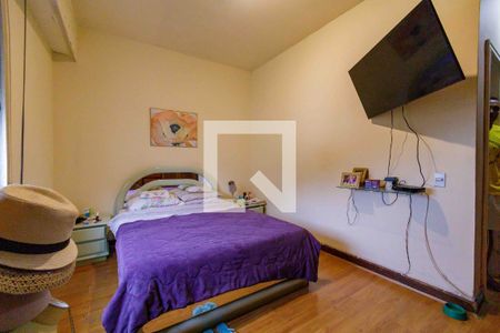 Apartamento à venda com 255m², 4 quartos e 2 vagasSuíte