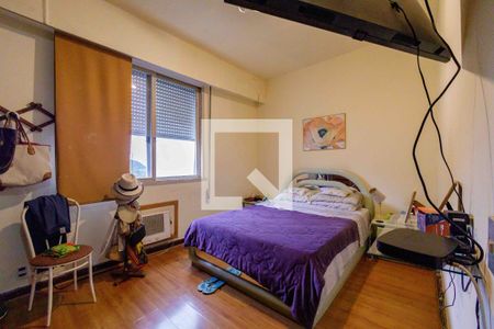 Apartamento à venda com 255m², 4 quartos e 2 vagasSuíte