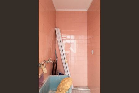 Casa à venda com 109m², 3 quartos e 1 vagaÁrea de Serviço 2