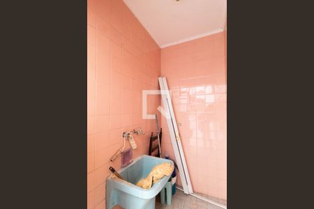 Casa à venda com 109m², 3 quartos e 1 vagaÁrea de Serviço 2