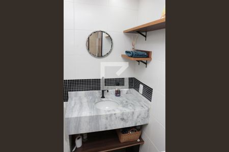 Banheiro  de apartamento à venda com 1 quarto, 29m² em Ferreira, São Paulo