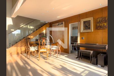 Apartamento à venda com 290m², 4 quartos e 3 vagas