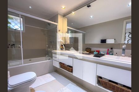 Apartamento à venda com 290m², 4 quartos e 3 vagas