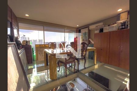 Apartamento à venda com 290m², 4 quartos e 3 vagas