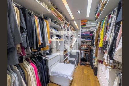 Apartamento à venda com 290m², 4 quartos e 3 vagas