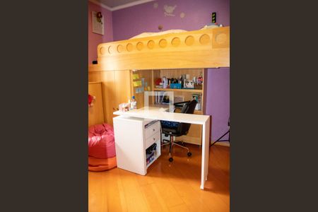 Casa à venda com 211m², 3 quartos e 2 vagasQuarto 3